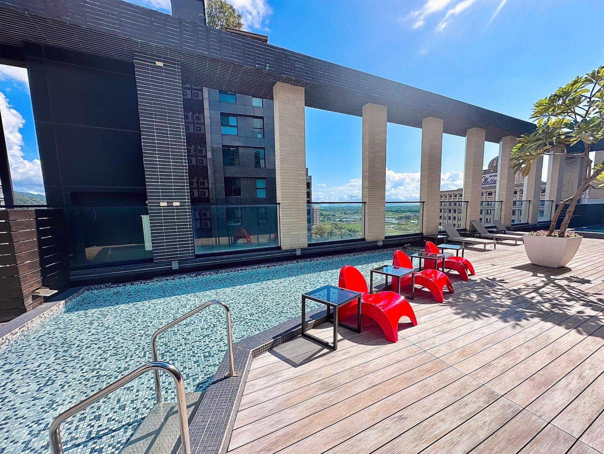 Vasty Jiaoxi Hotel Екстериор снимка